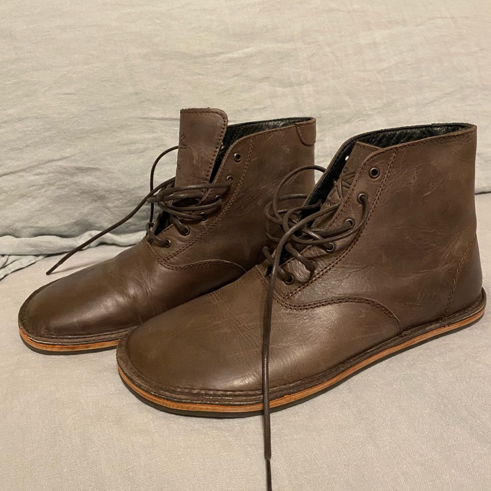 Davinci footwear boots!